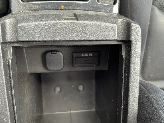 Vehicle Image 26