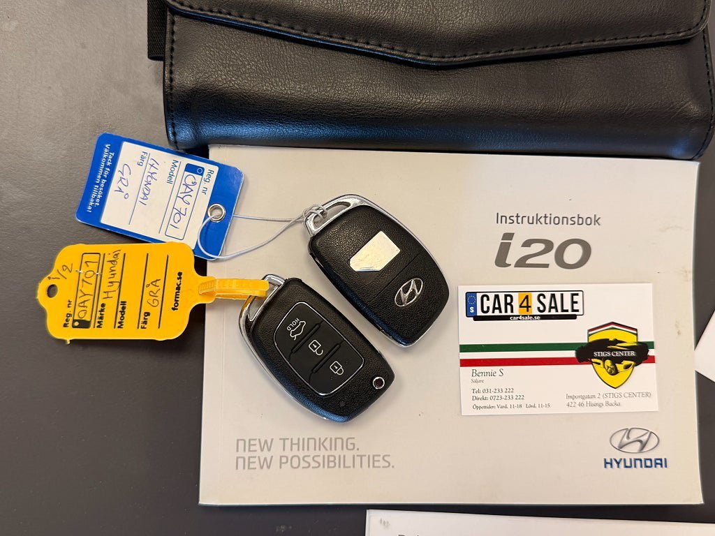 Vehicle Image 19