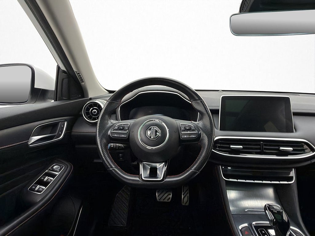 Vehicle Image 17