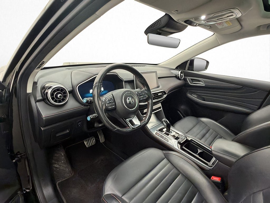 Vehicle Image 13