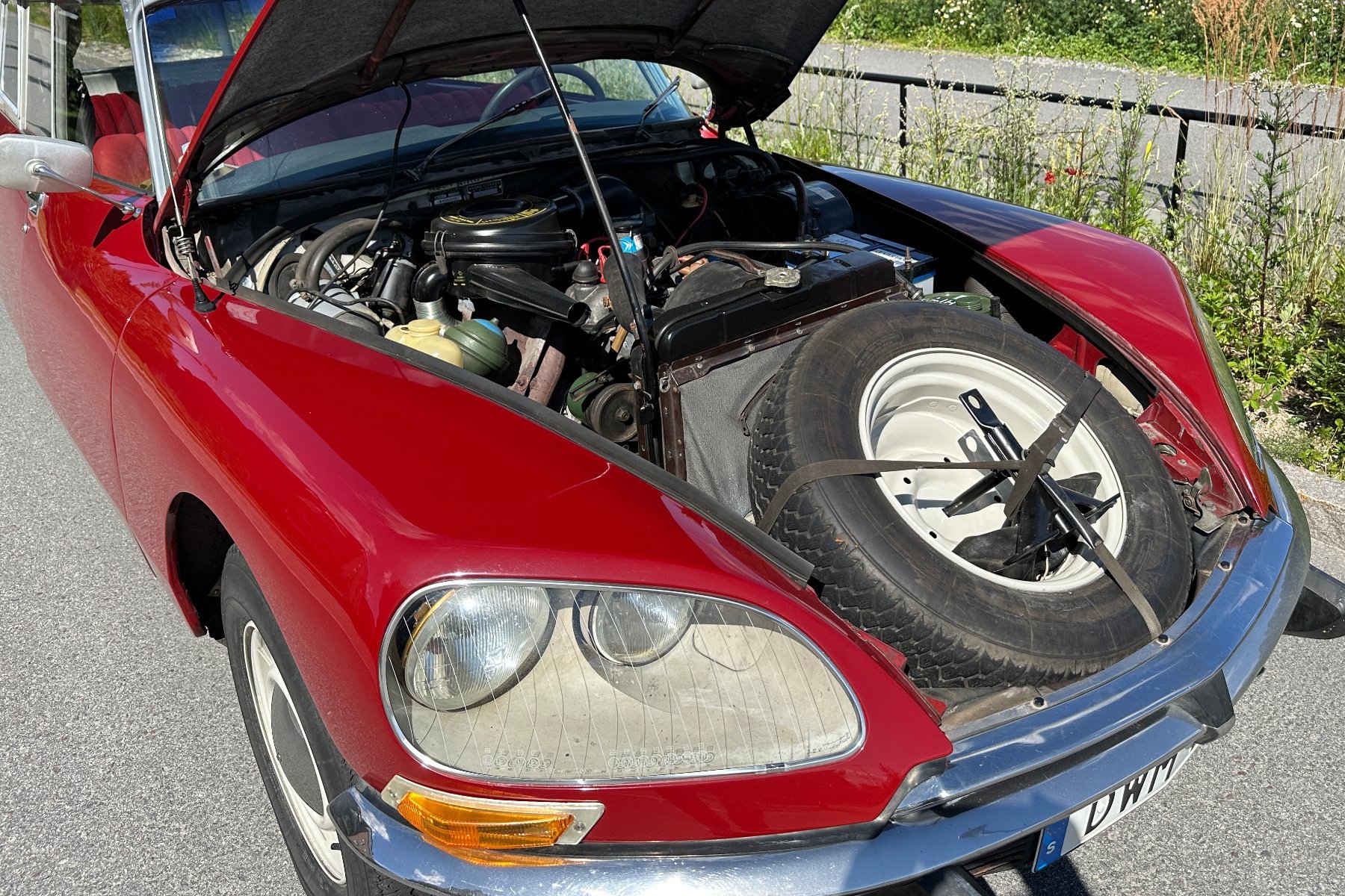 Vehicle Image 18