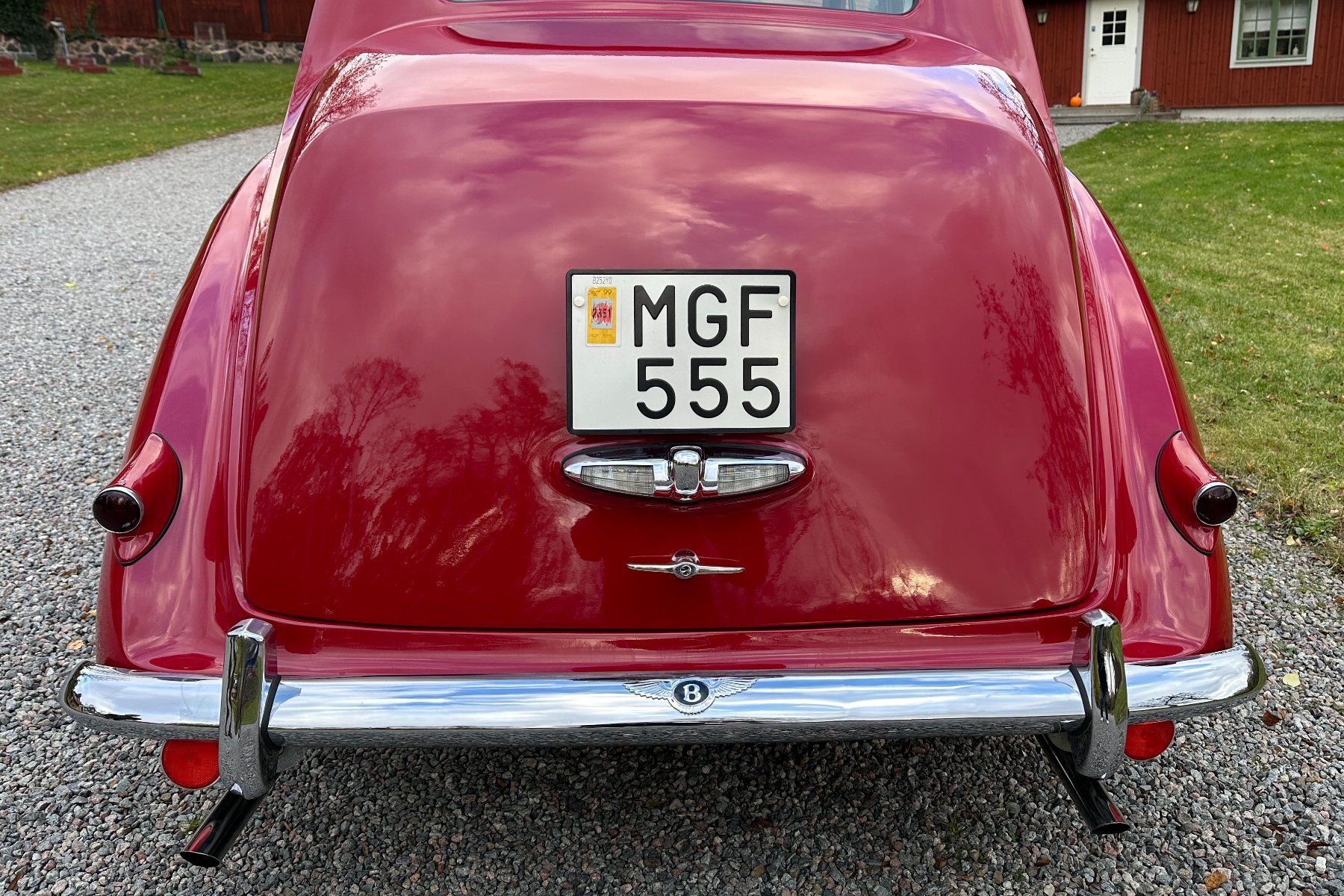 Vehicle Image 26