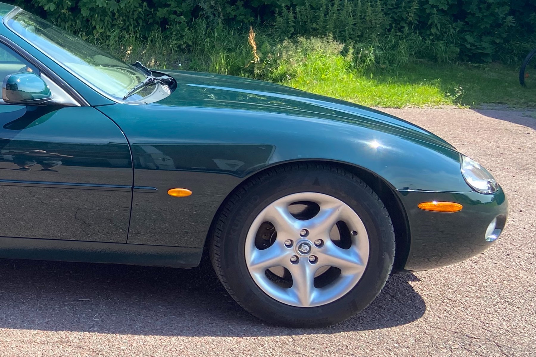 Vehicle Image 21
