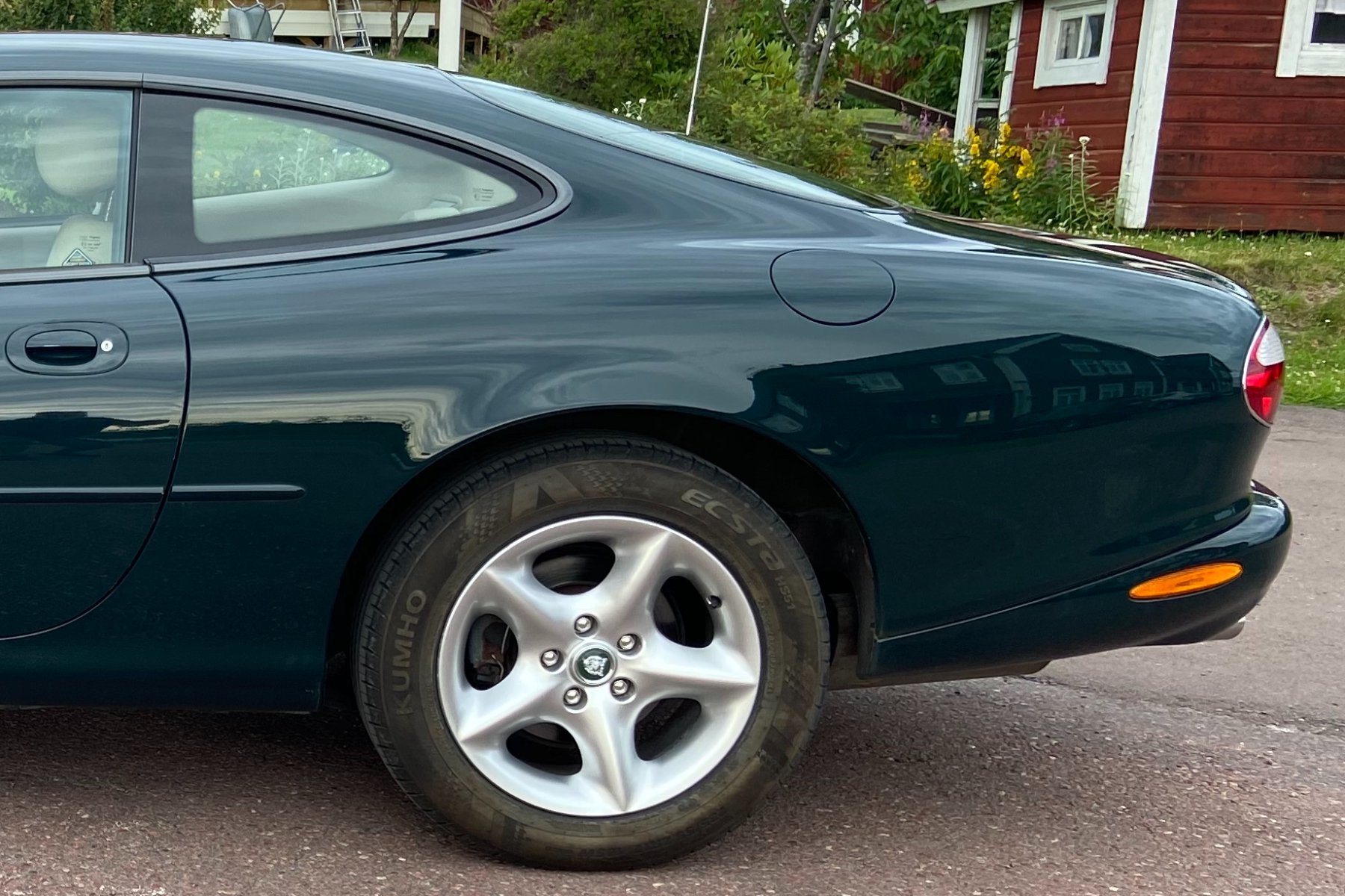 Vehicle Image 24