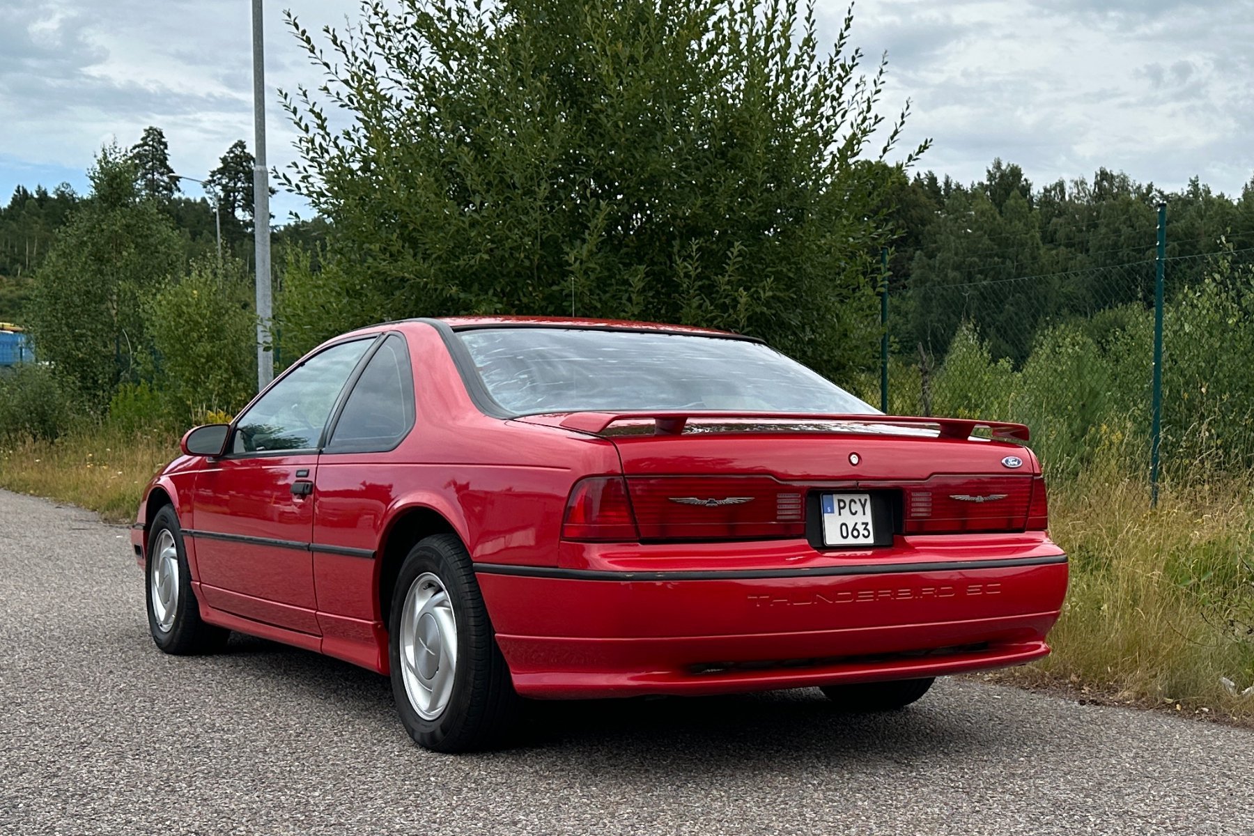 Vehicle Image 23