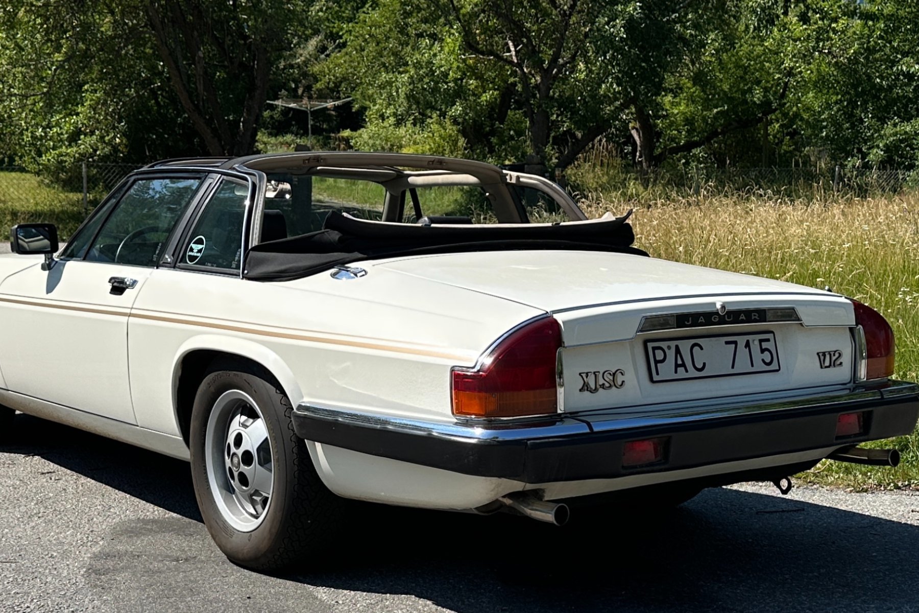 Vehicle Image 24