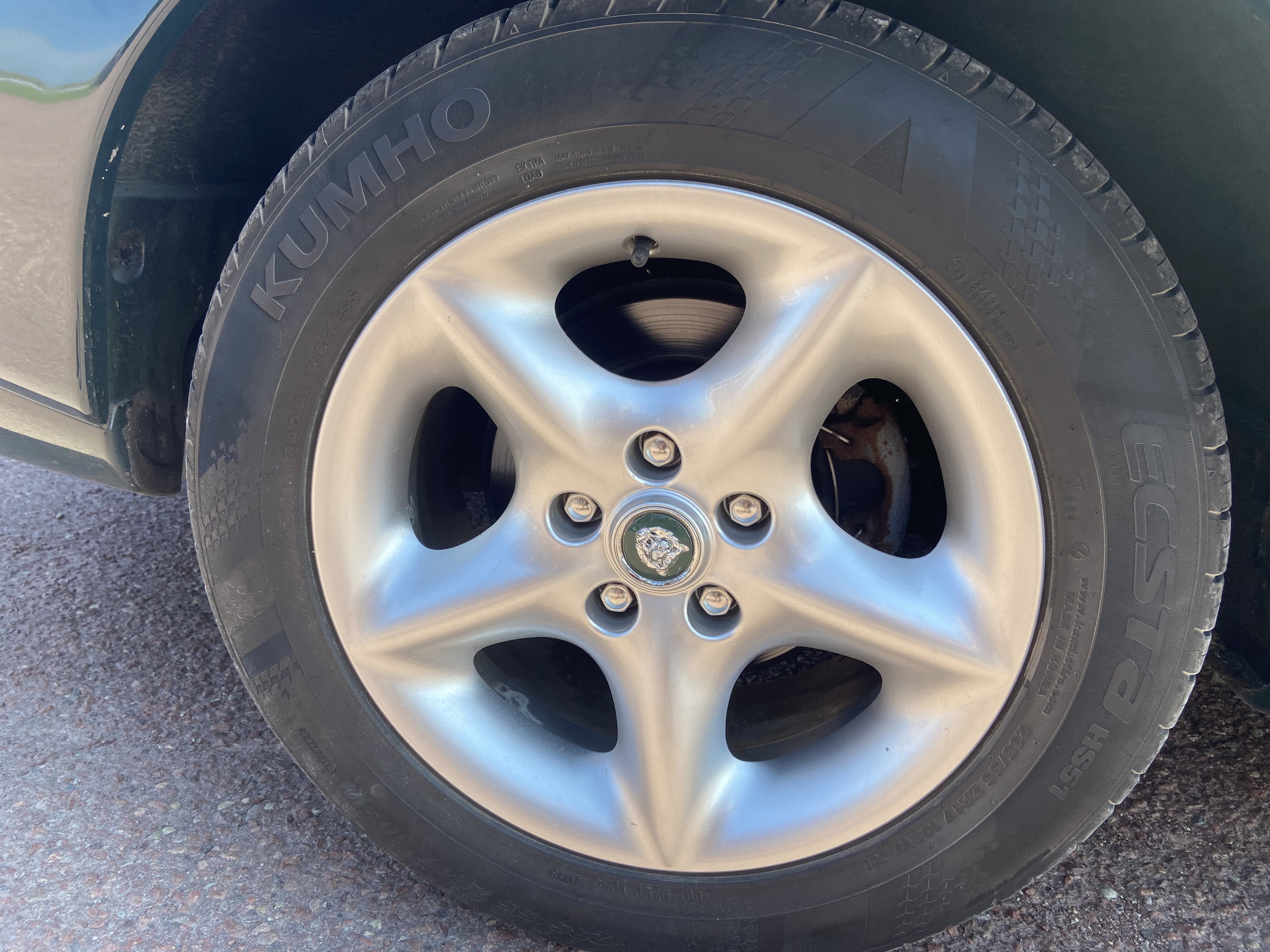 Vehicle Image 35