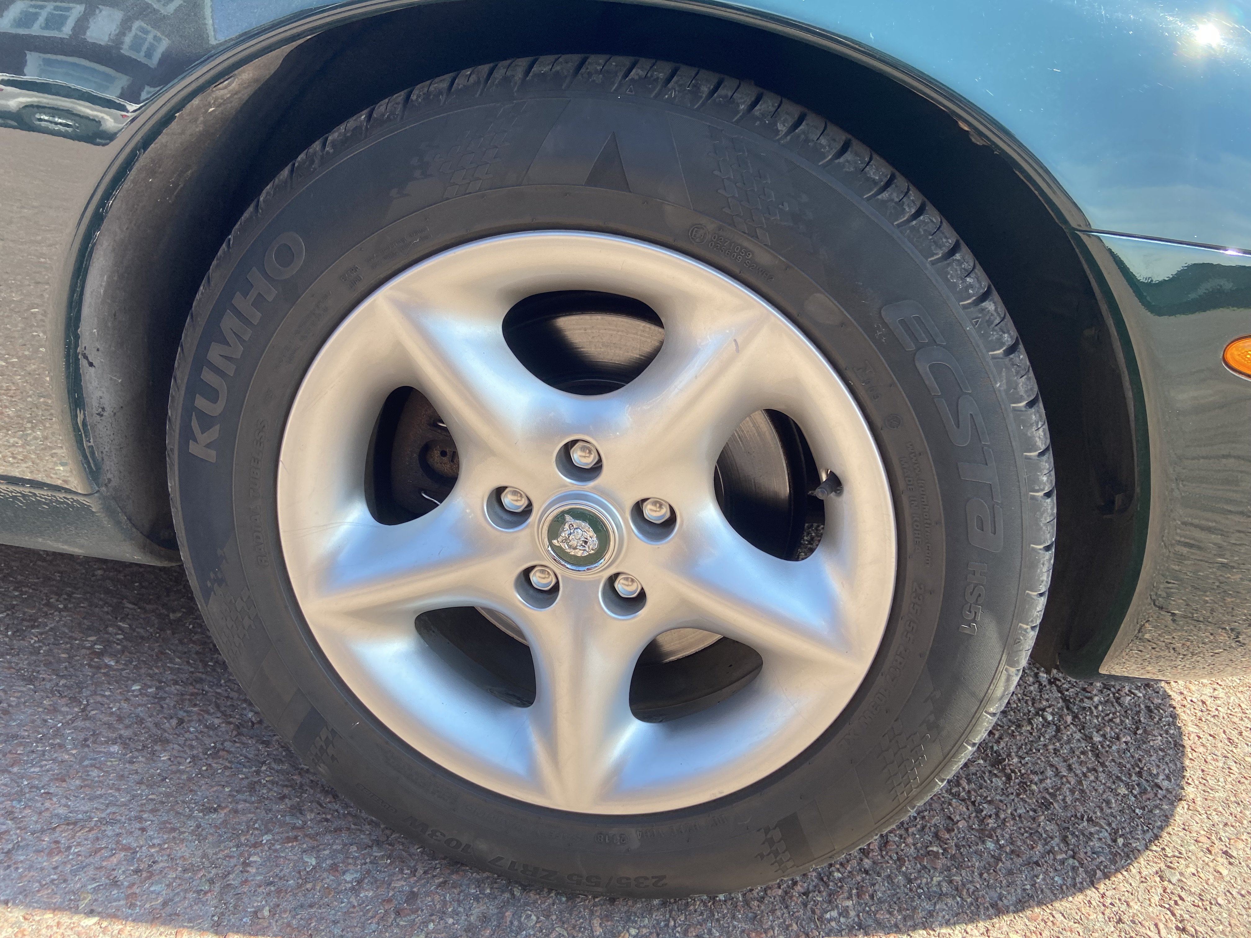 Vehicle Image 36