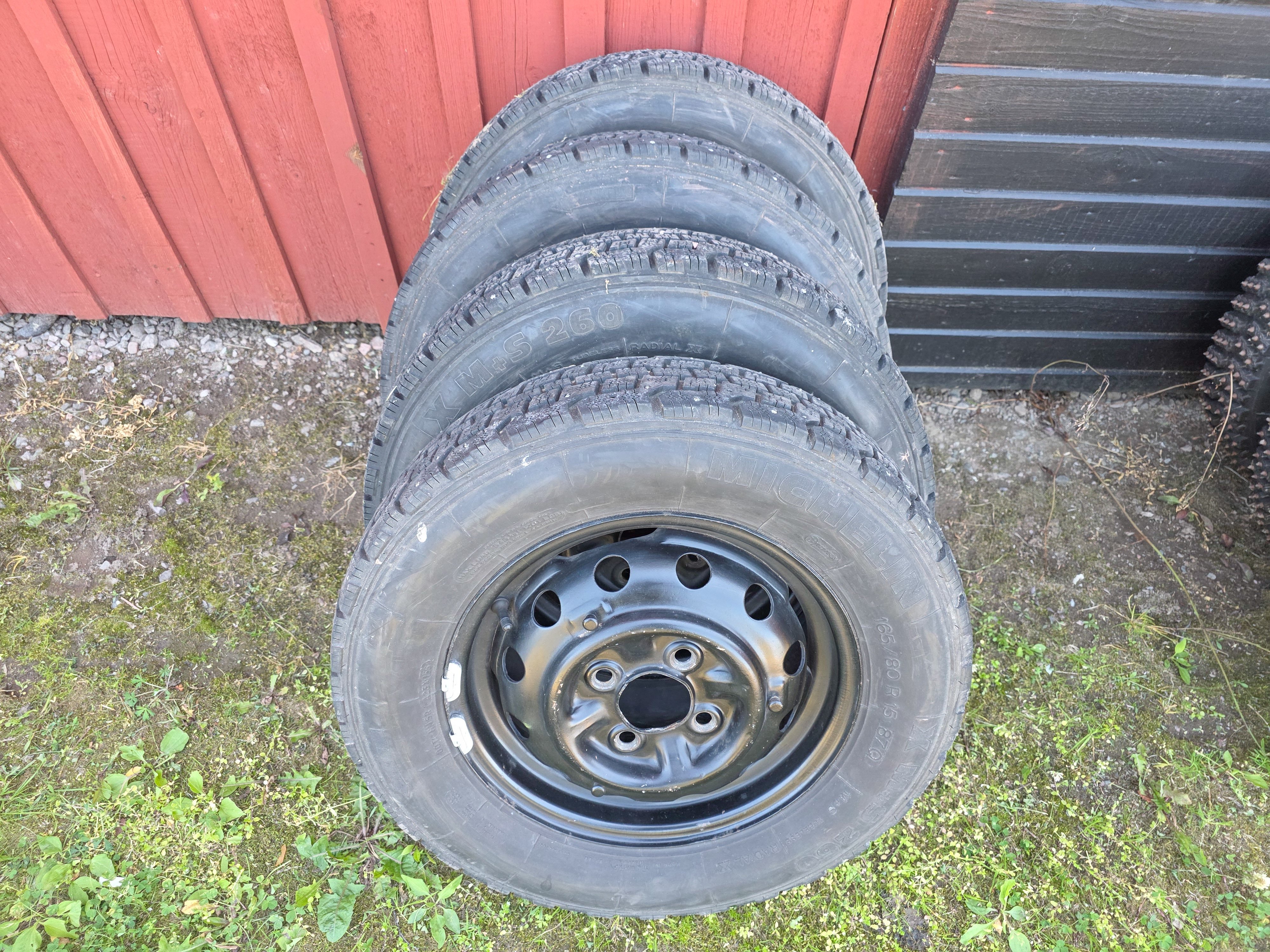 Vehicle Image 38