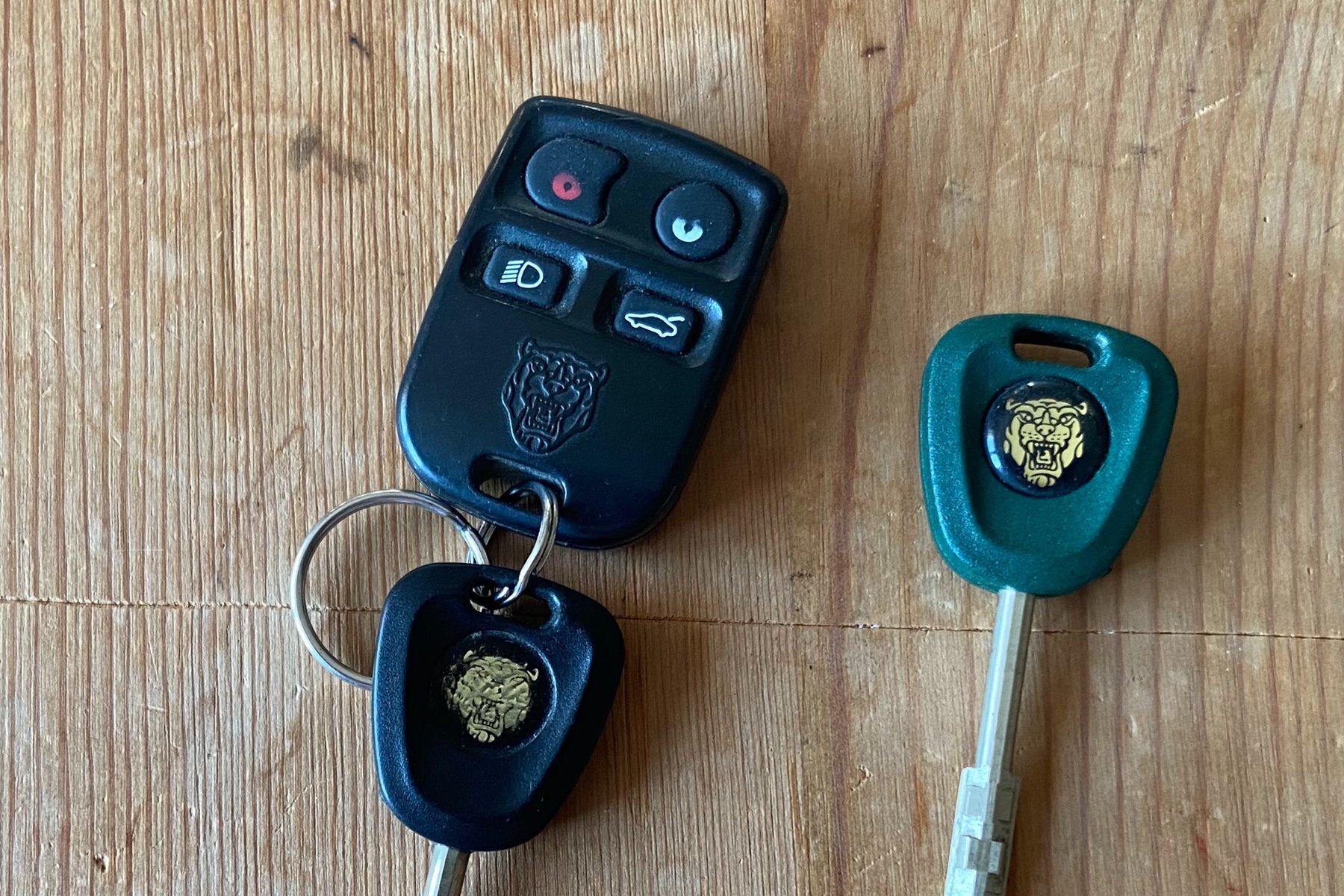Vehicle Image 40