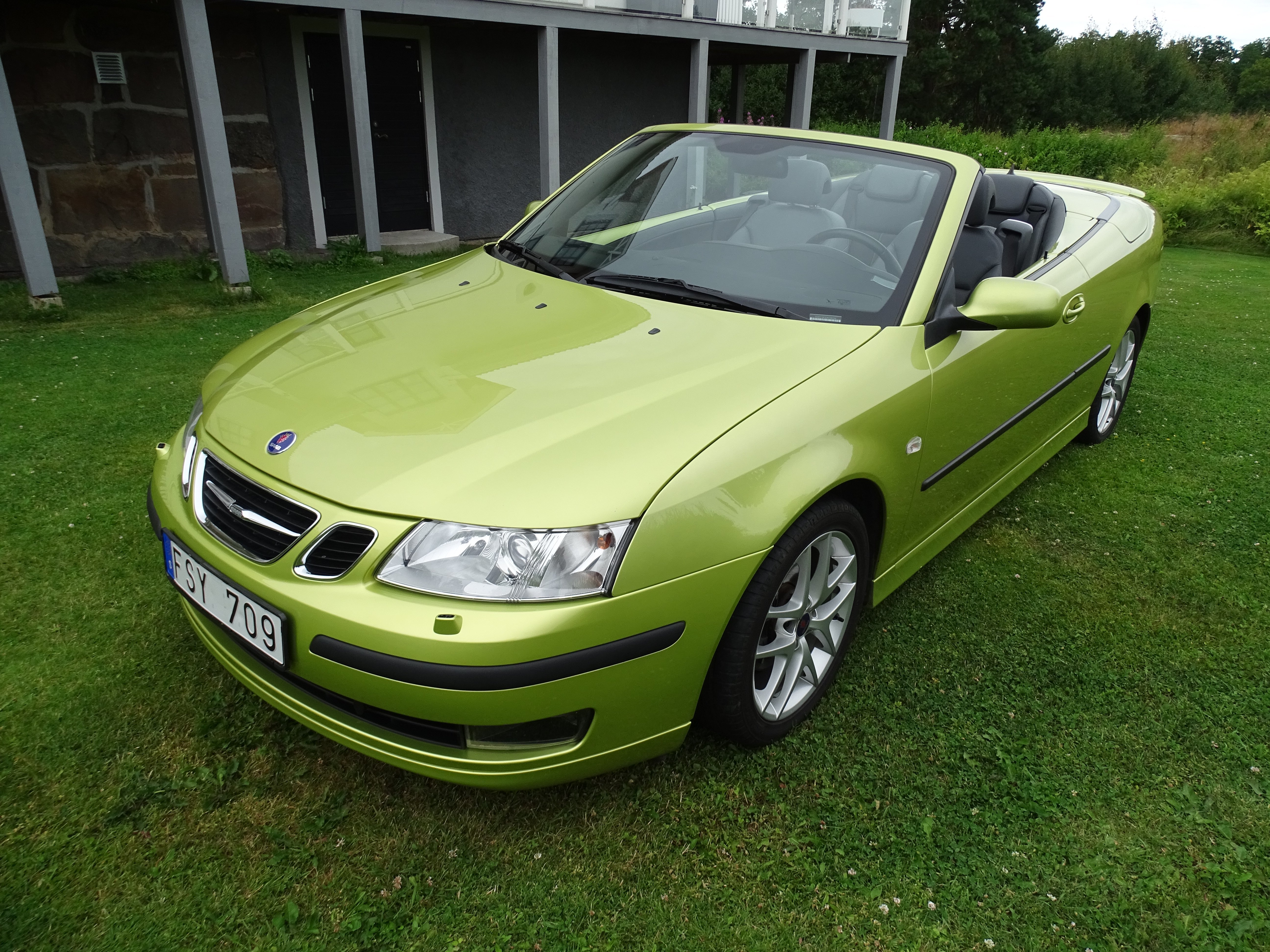 Vehicle Image 17