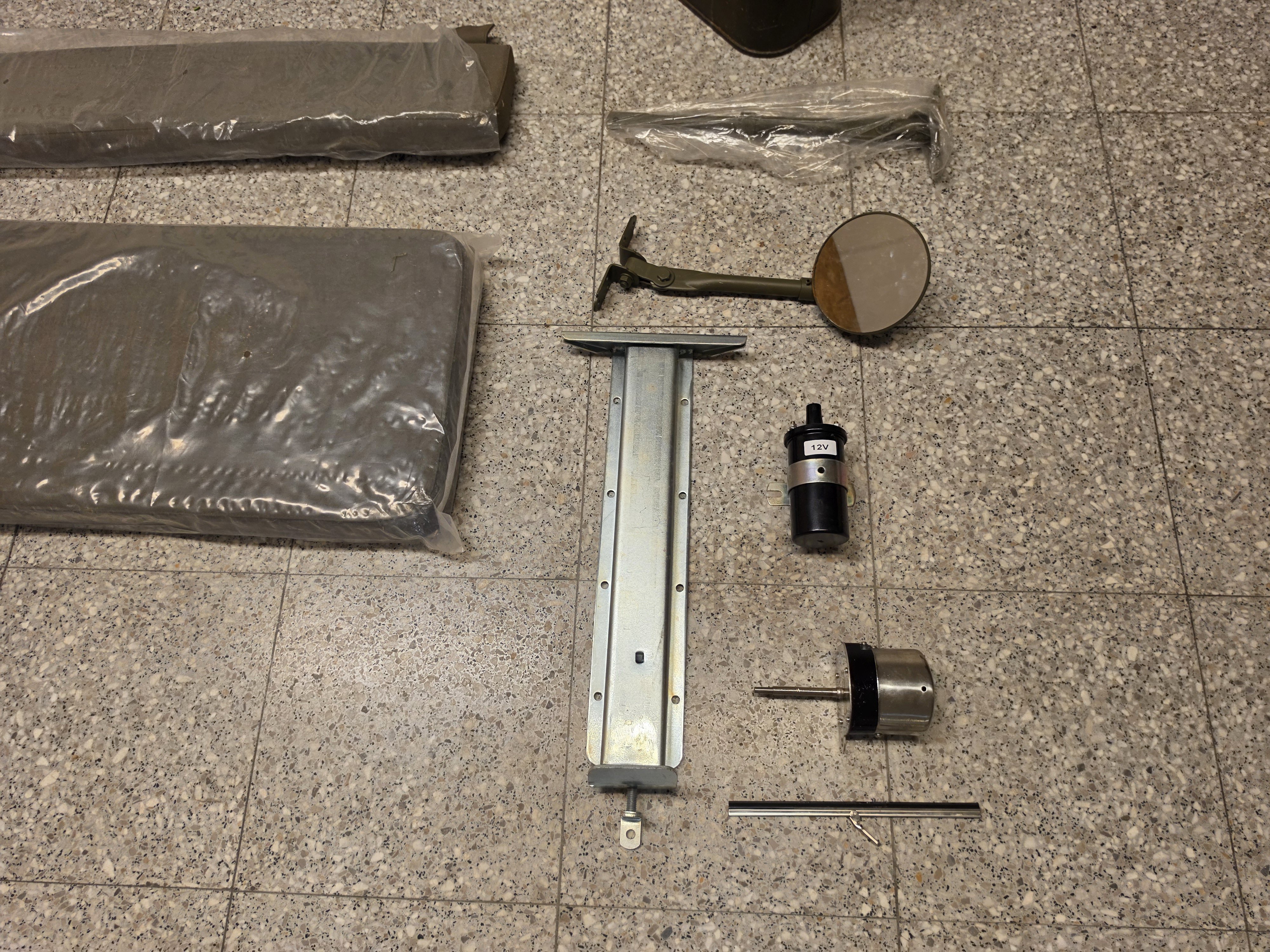 Vehicle Image 36