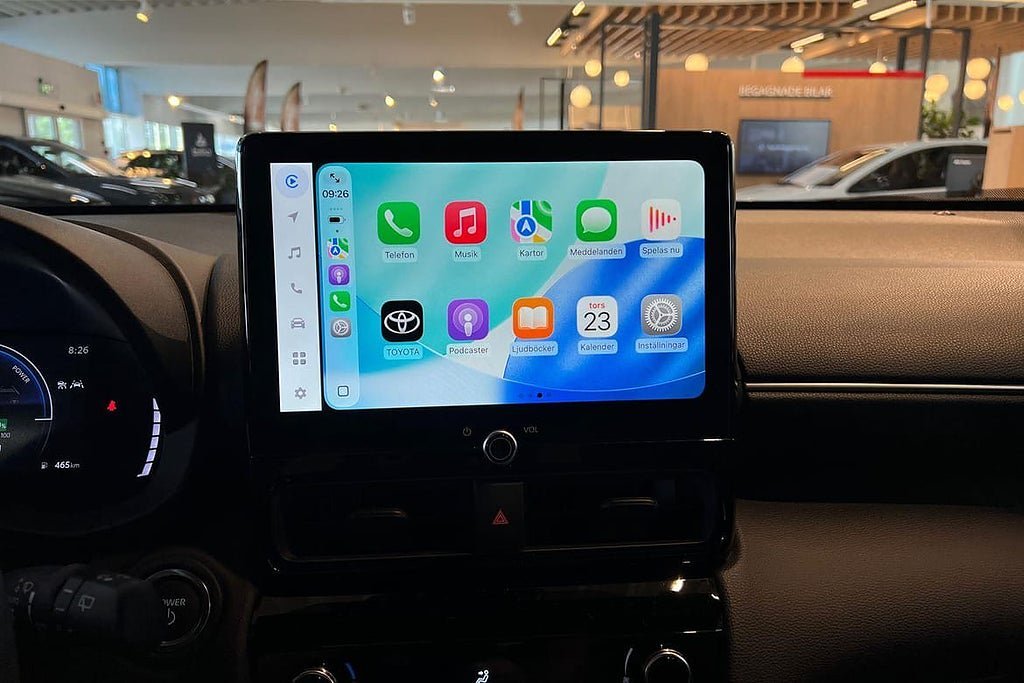 Vehicle Image 13