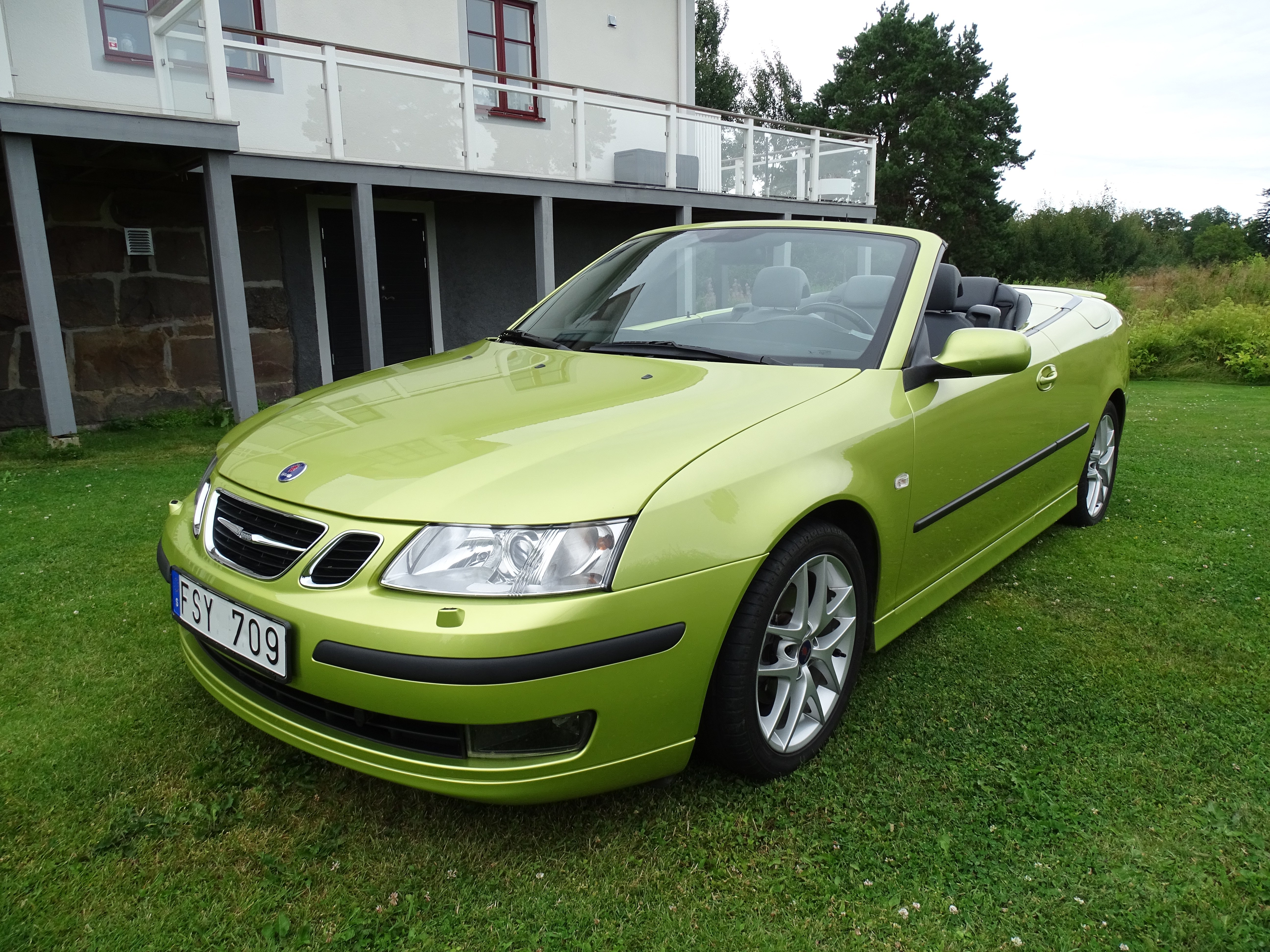 Vehicle Image 23