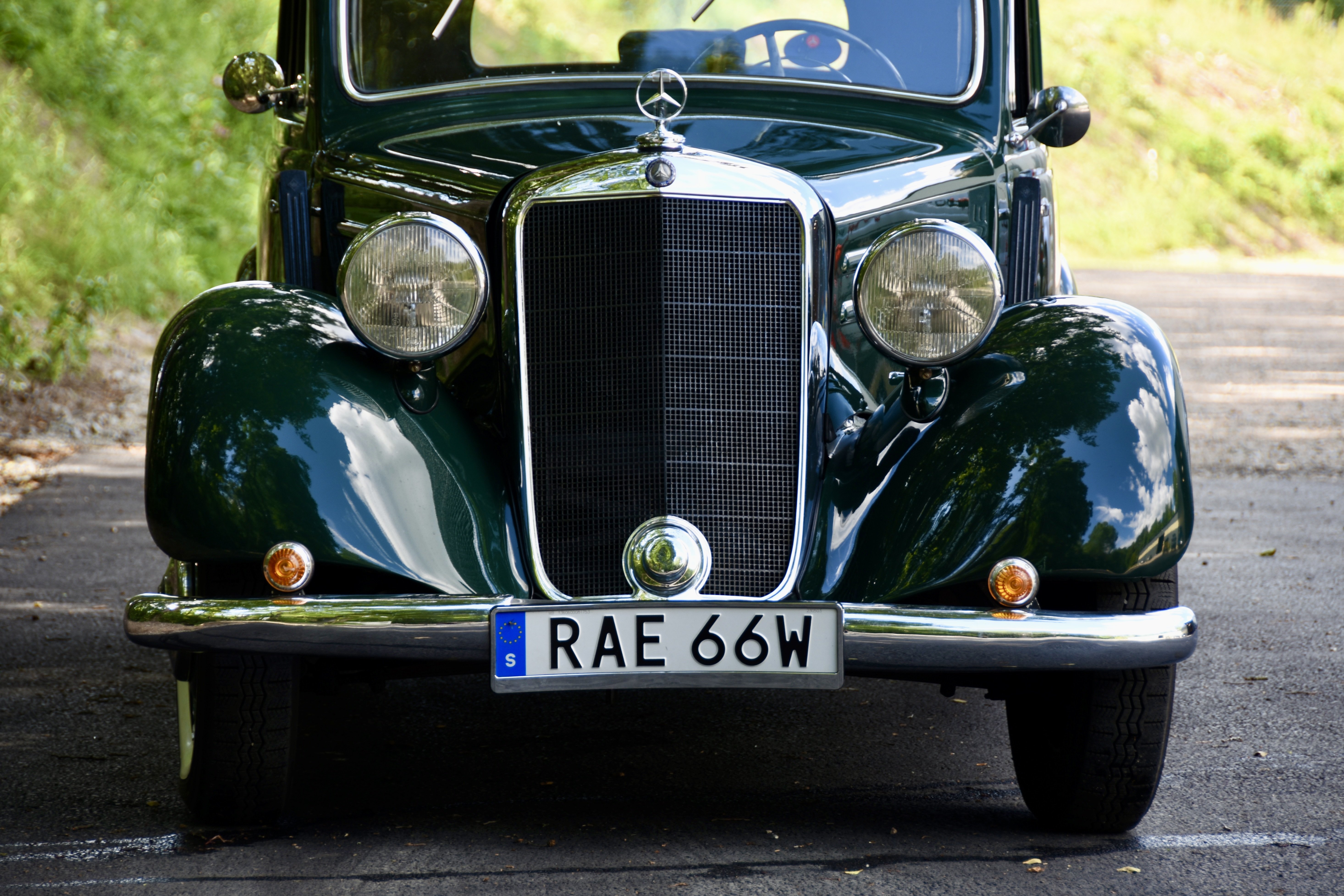 Vehicle Image 32