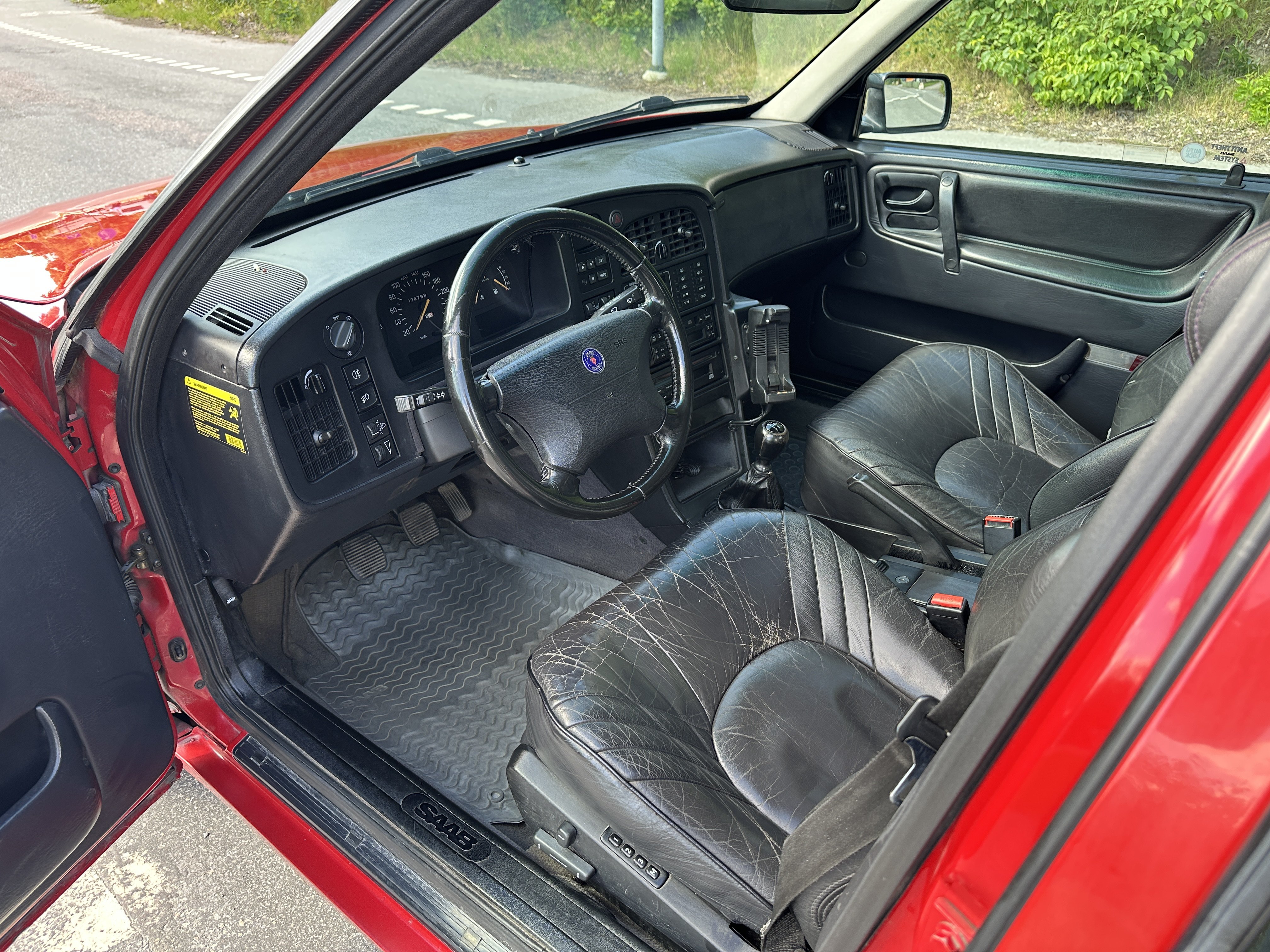Vehicle Image 52