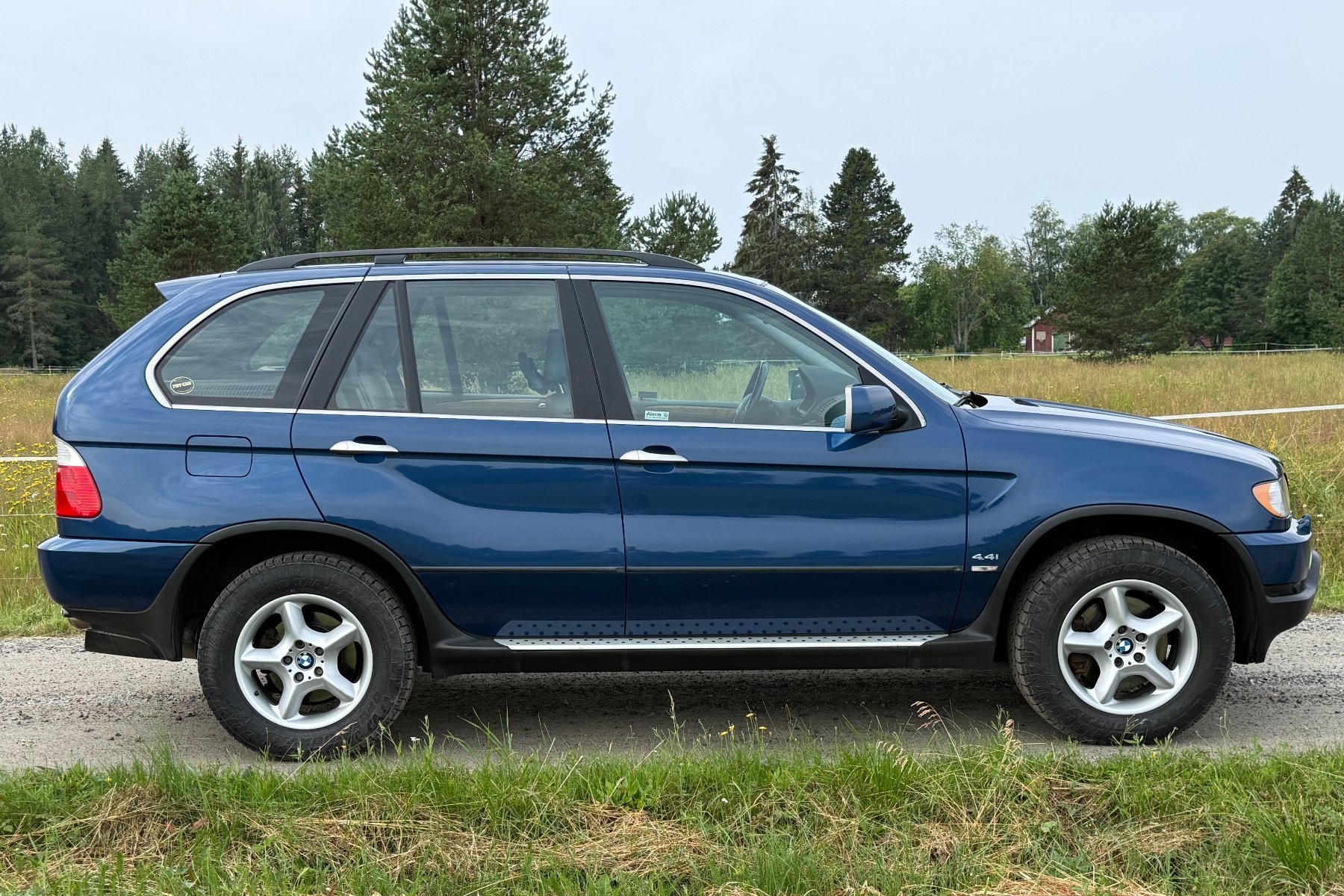 Vehicle Image 48