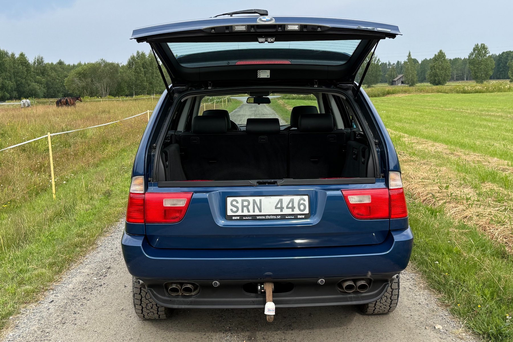 Vehicle Image 52