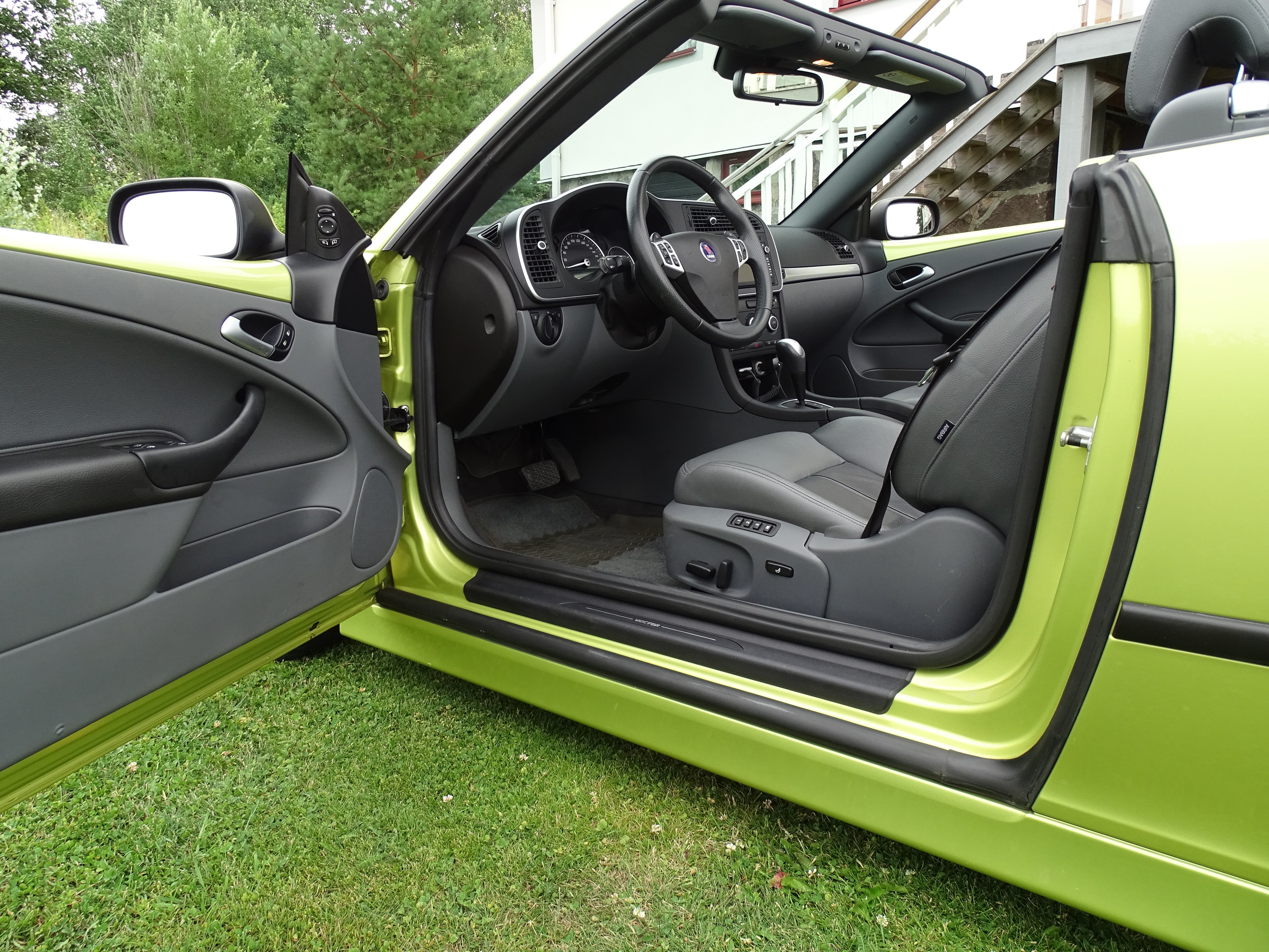 Vehicle Image 40