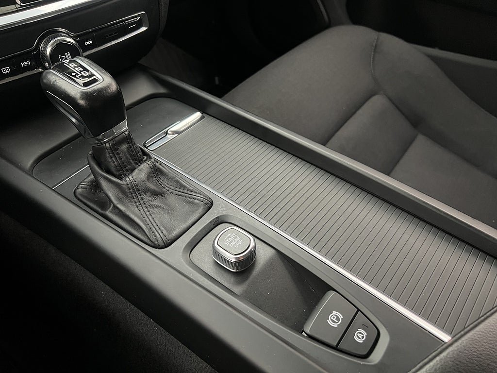 Vehicle Image 27