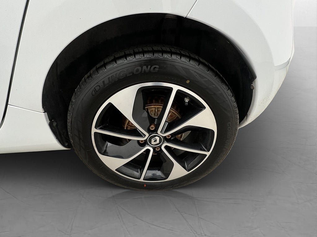 Vehicle Image 30