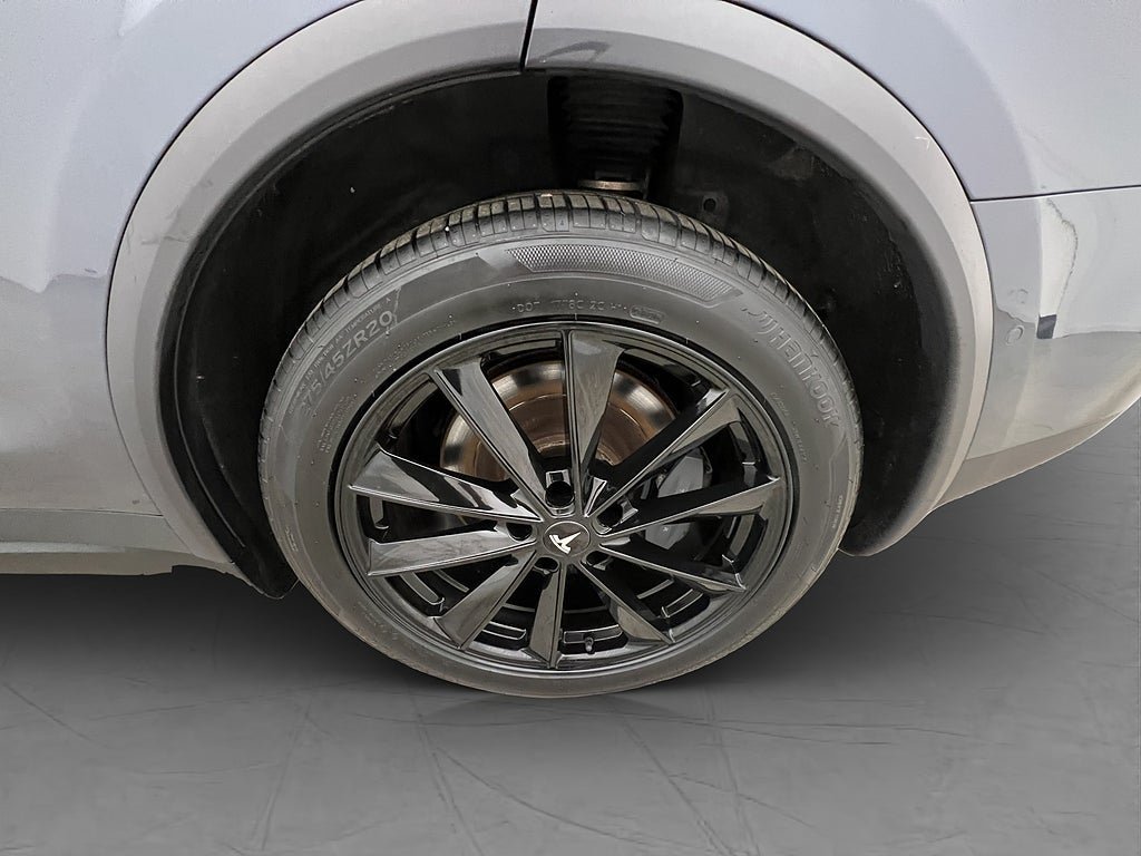 Vehicle Image 33