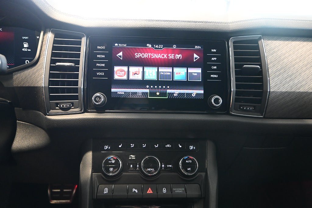 Vehicle Image 19