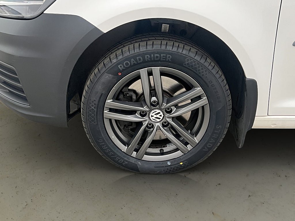 Vehicle Image 24