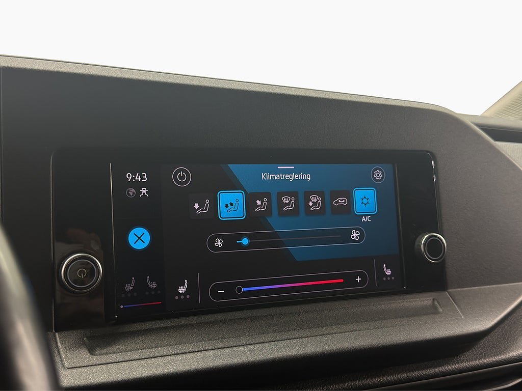Vehicle Image 27