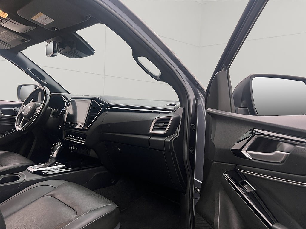 Vehicle Image 30