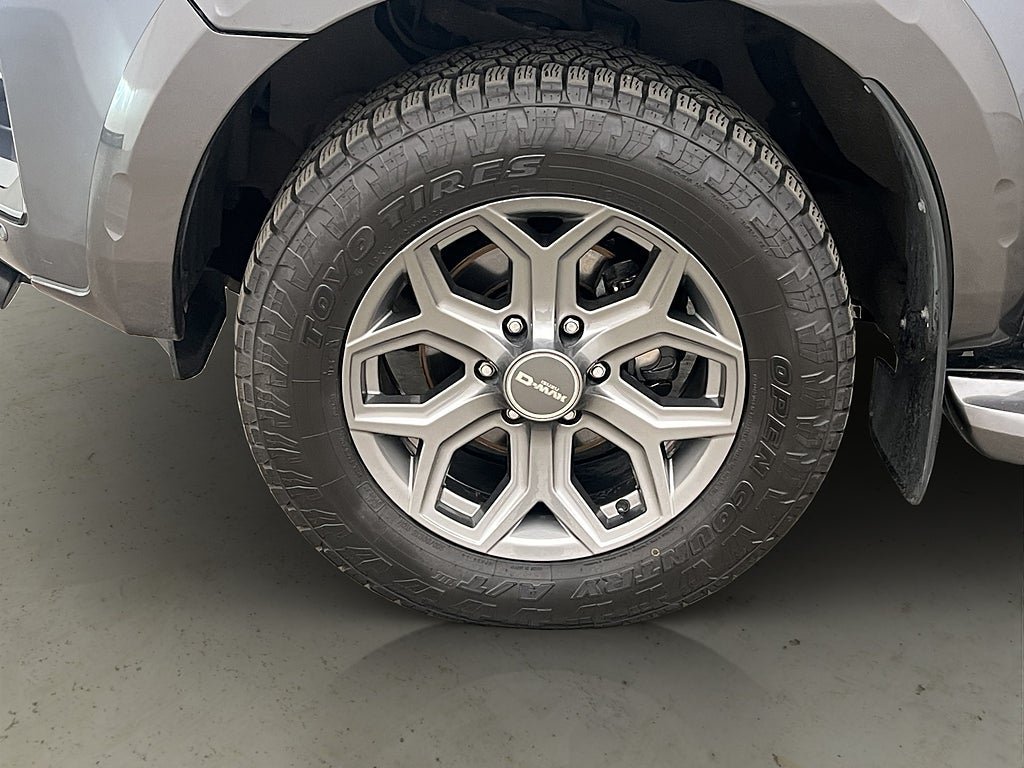 Vehicle Image 31