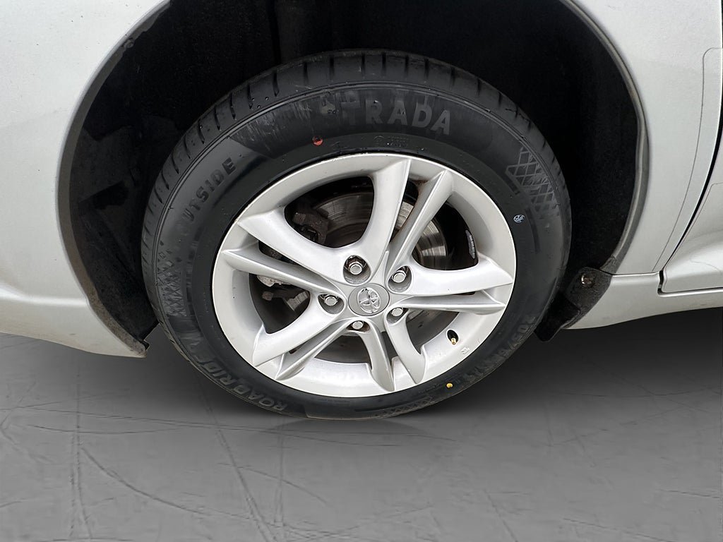 Vehicle Image 30