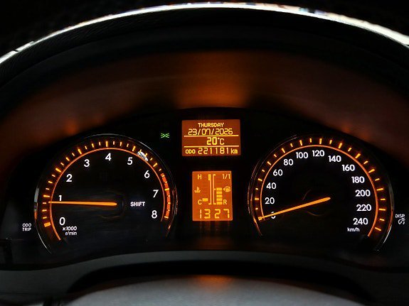 Vehicle Image 14