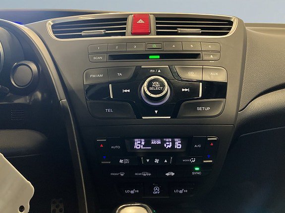 Vehicle Image 15