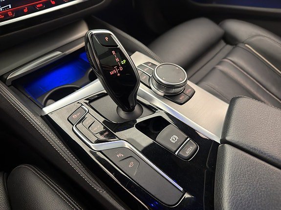Vehicle Image 28