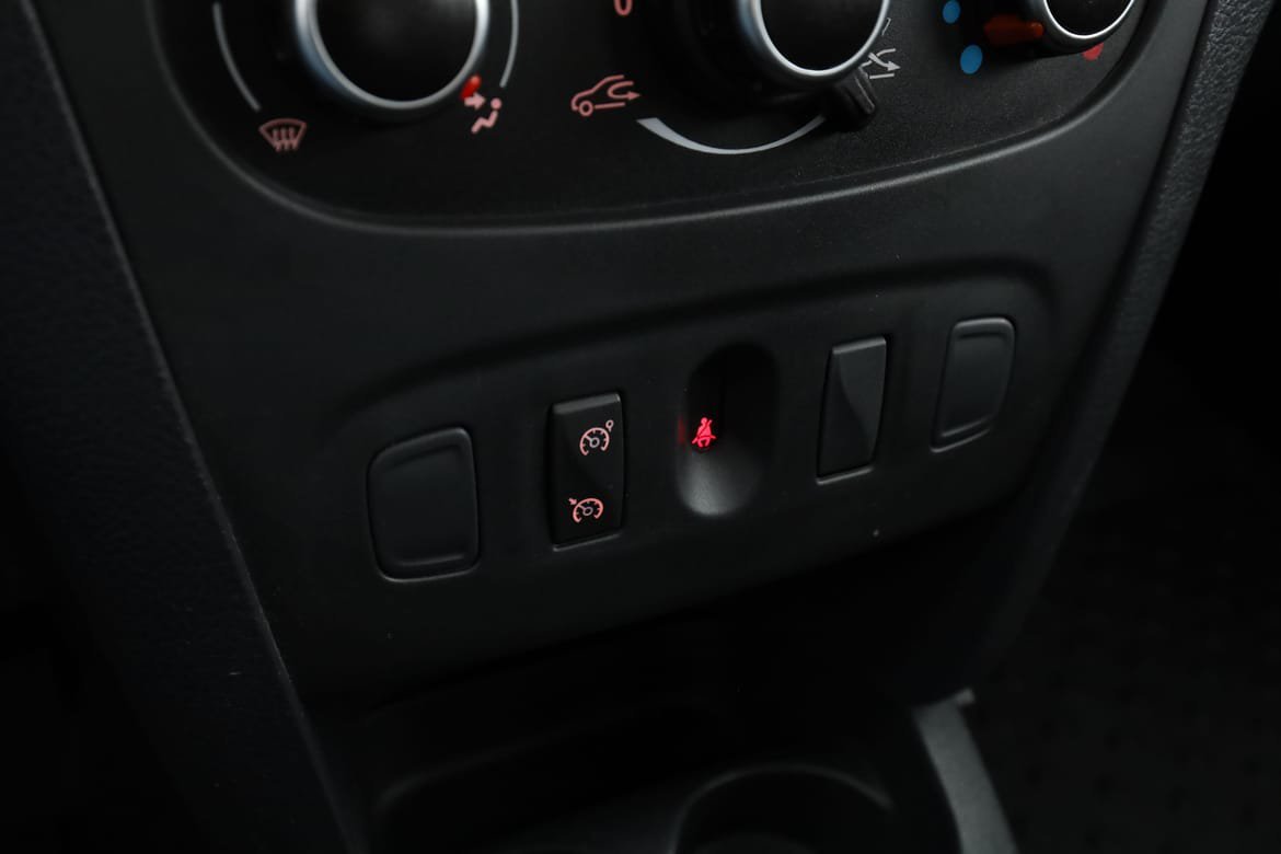 Vehicle Image 26