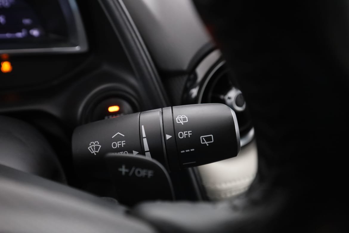 Vehicle Image 32