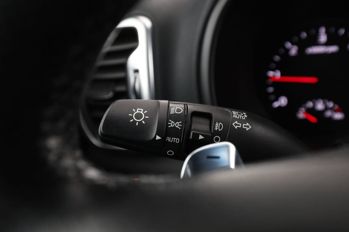 Vehicle Image 35