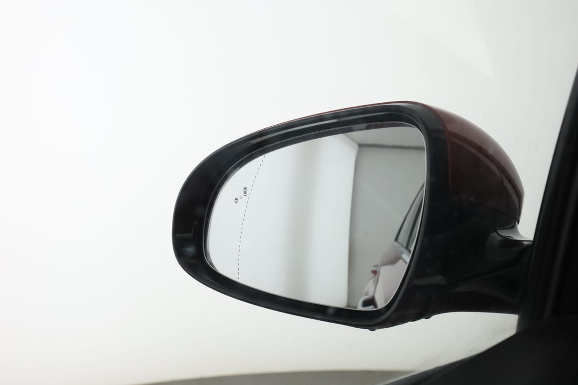 Vehicle Image 38