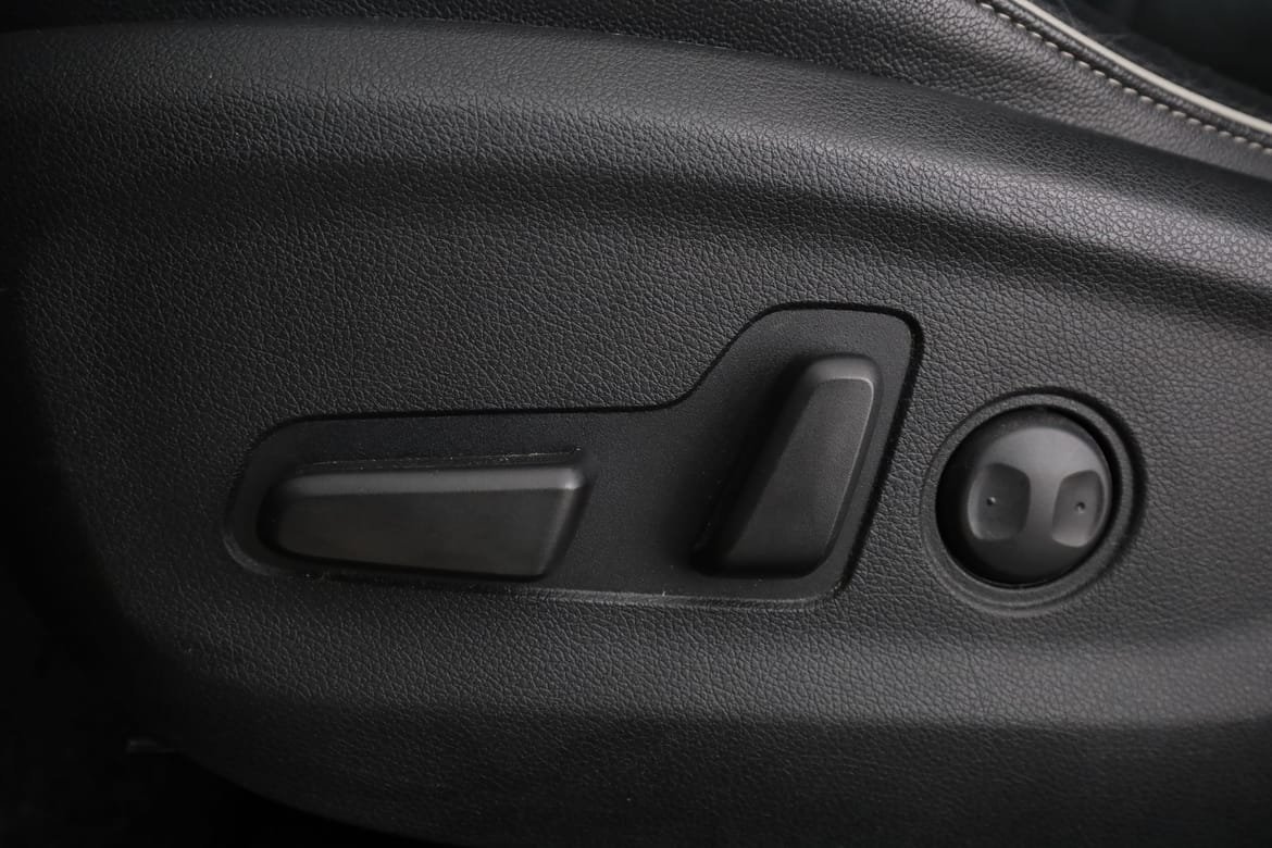 Vehicle Image 41