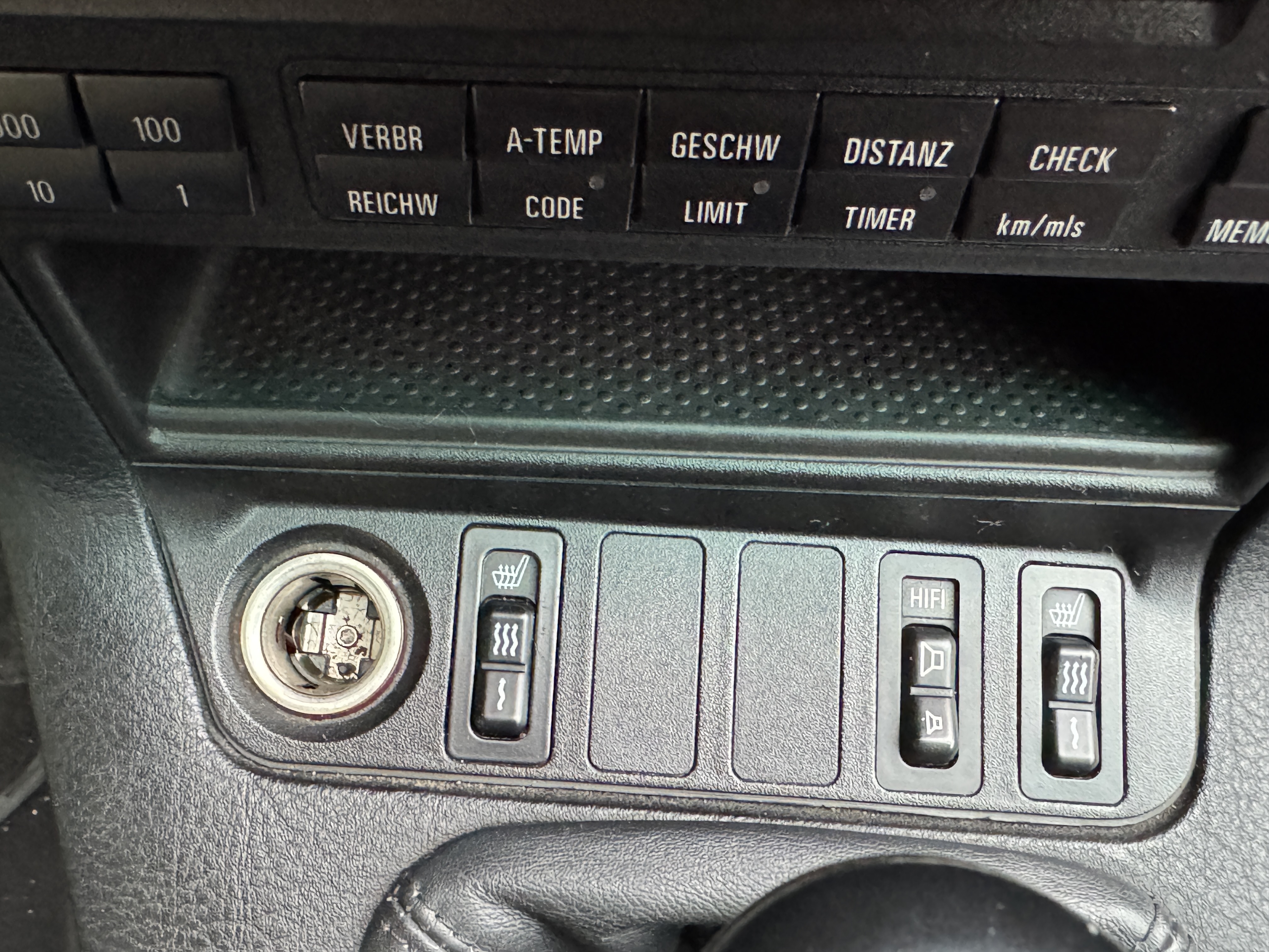 Vehicle Image 71