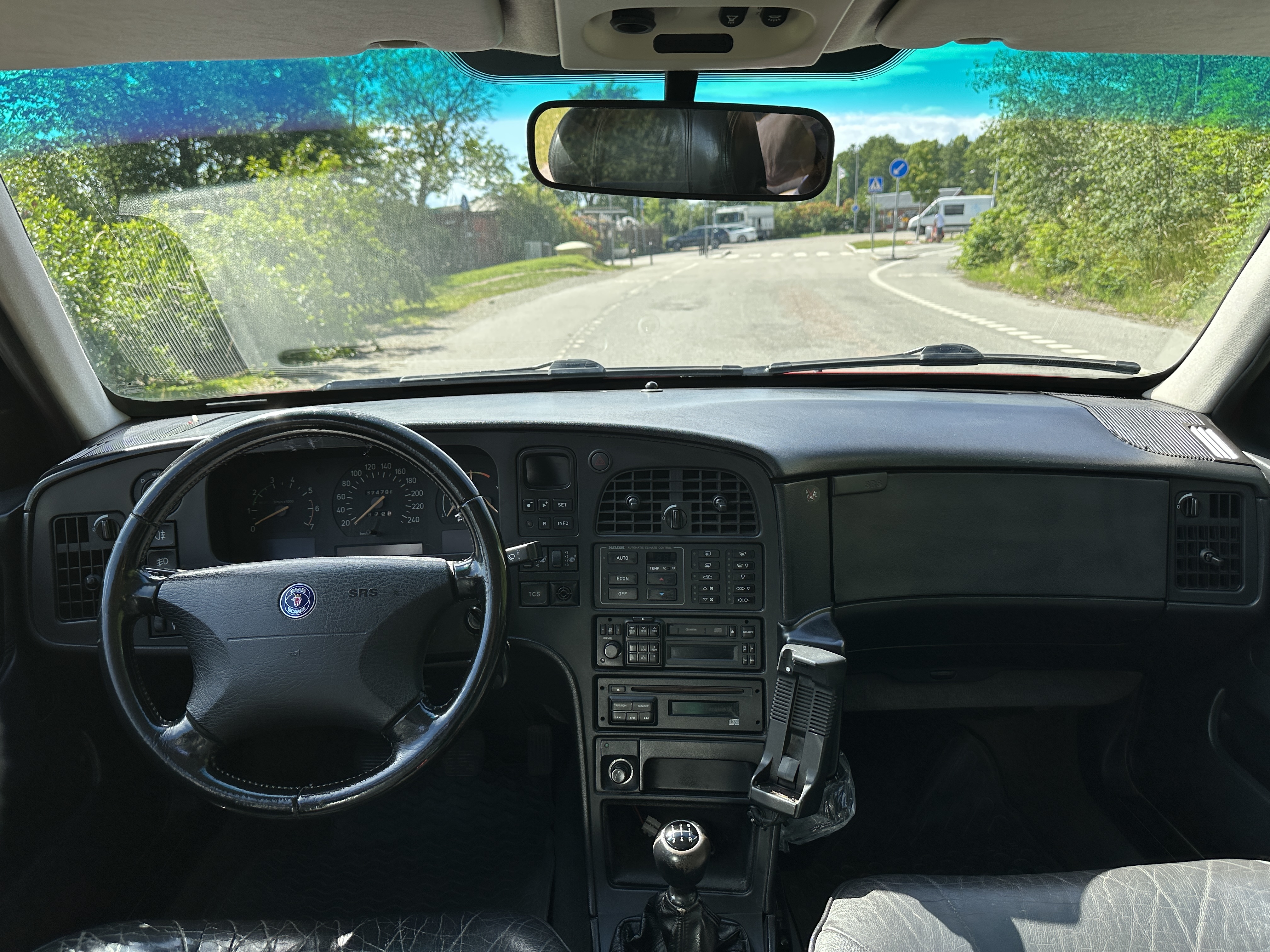 Vehicle Image 73