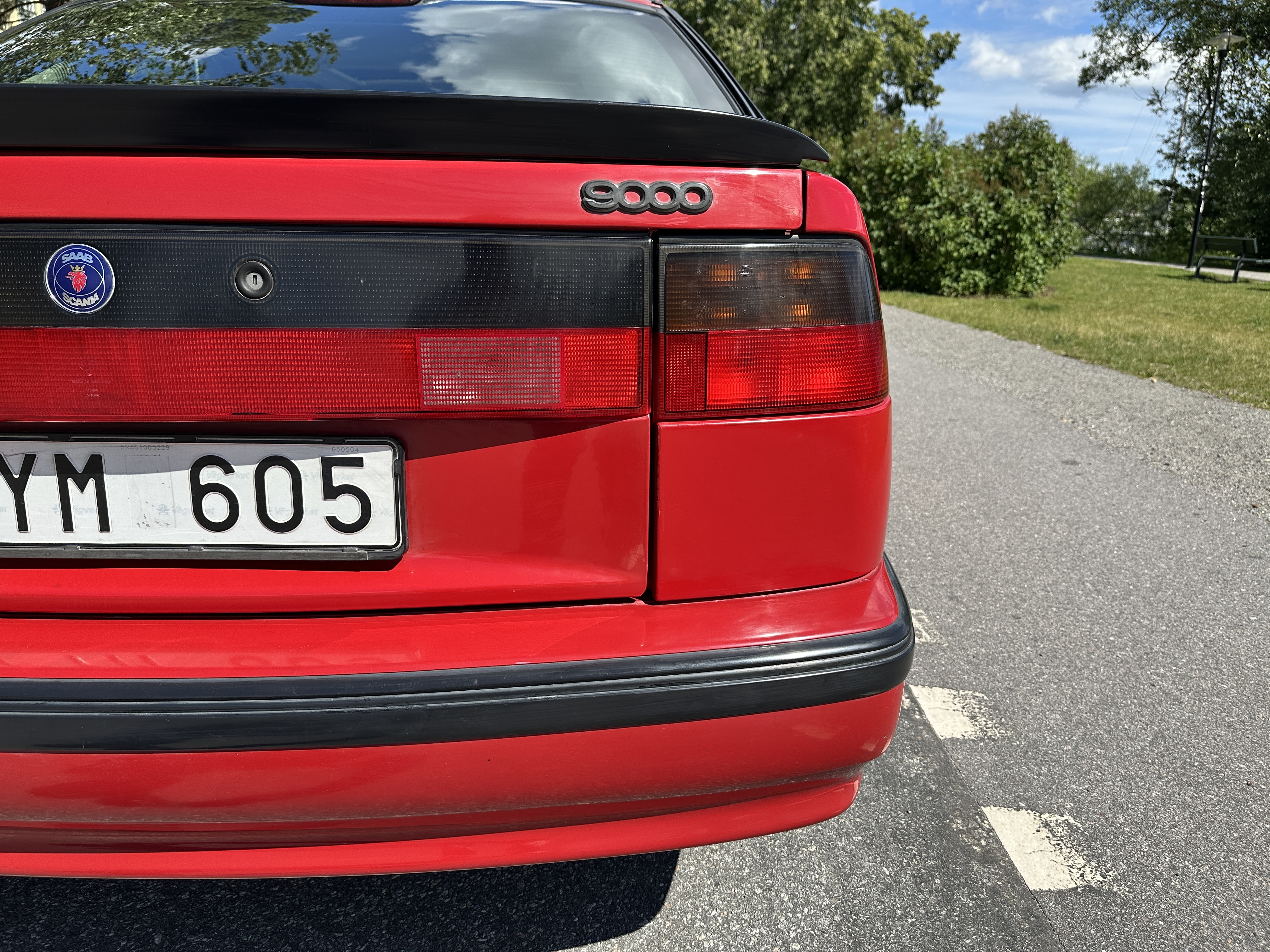 Vehicle Image 100