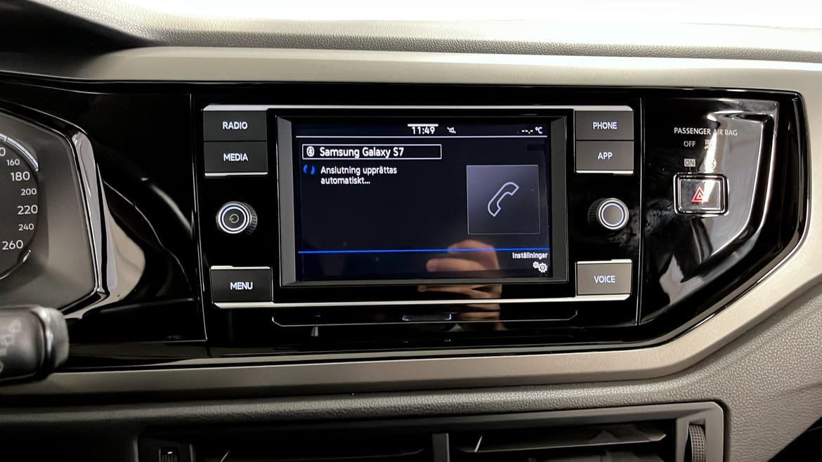 Vehicle Image 9