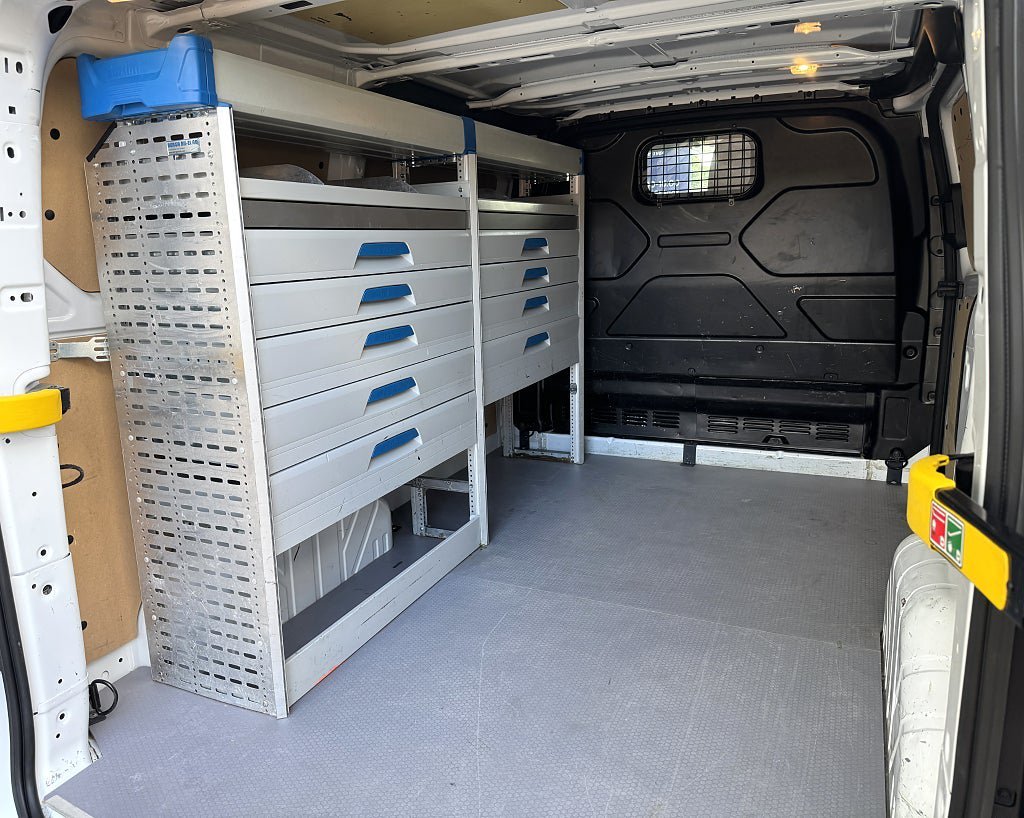 Vehicle Image 14