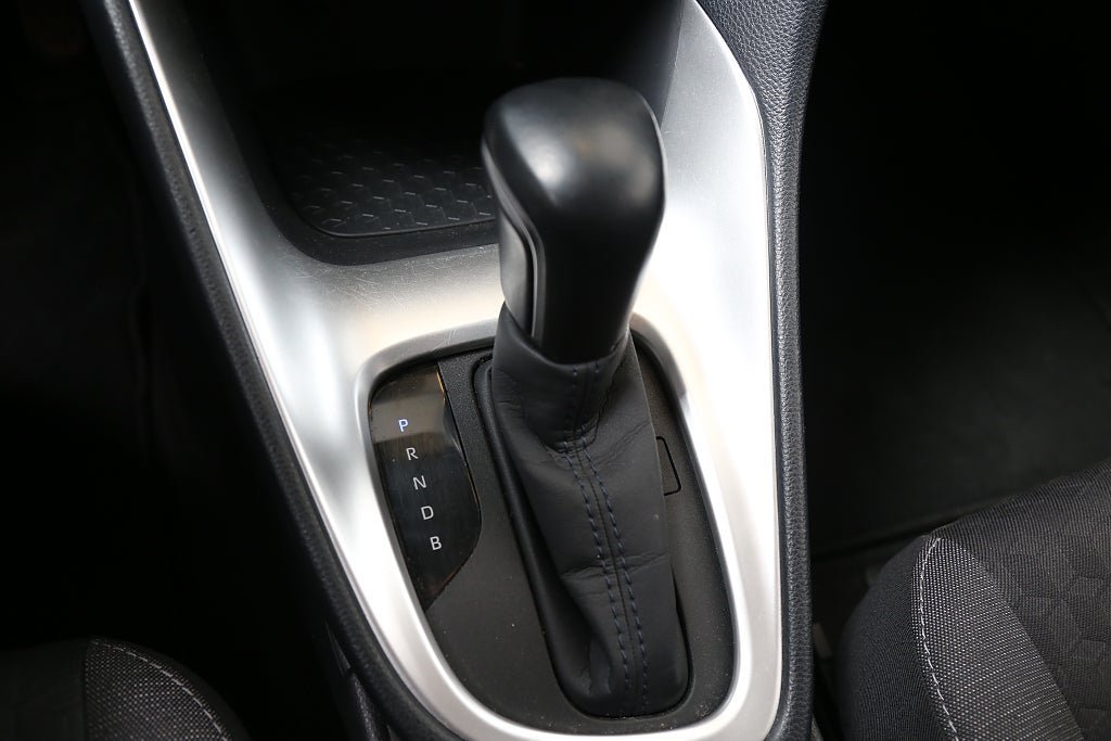 Vehicle Image 19