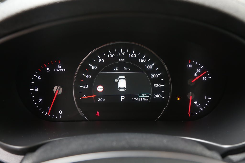 Vehicle Image 22