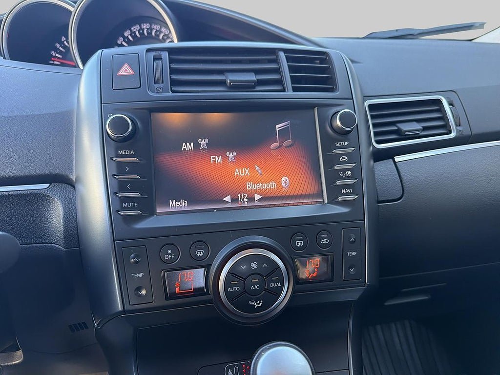 Vehicle Image 17