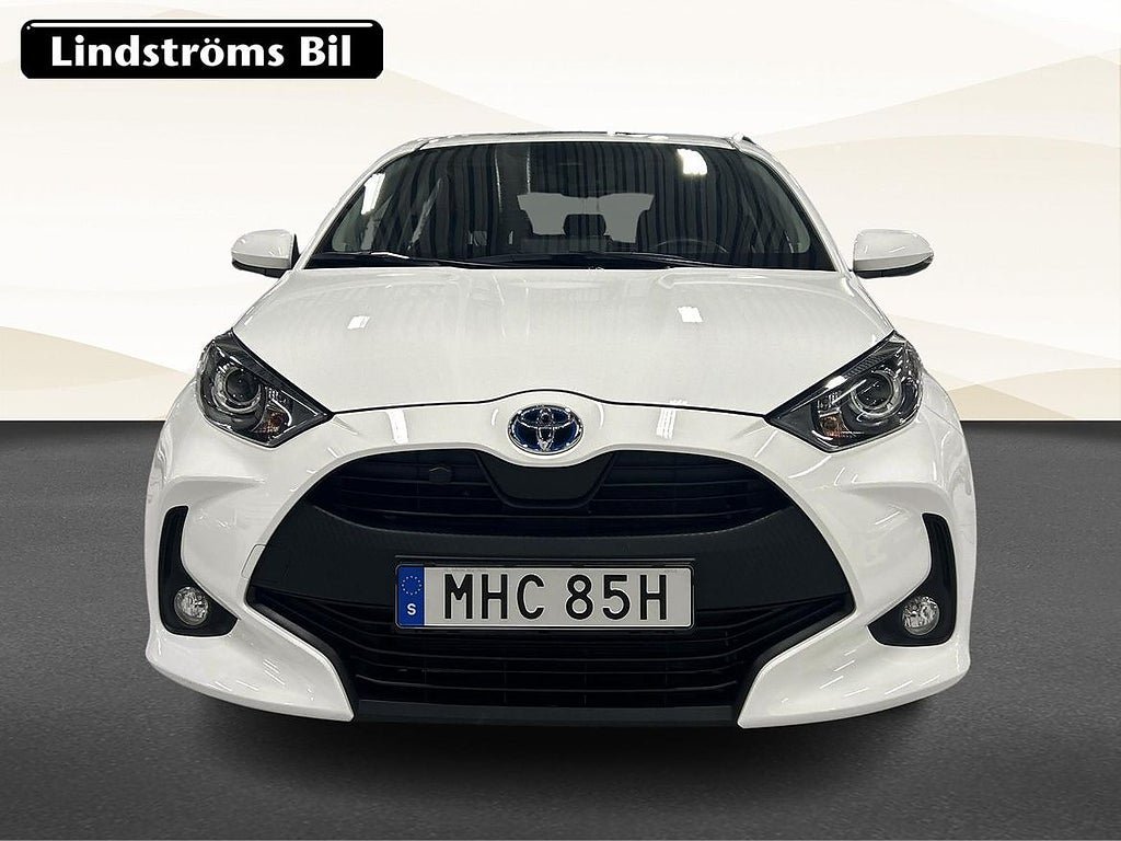 Vehicle Image 10
