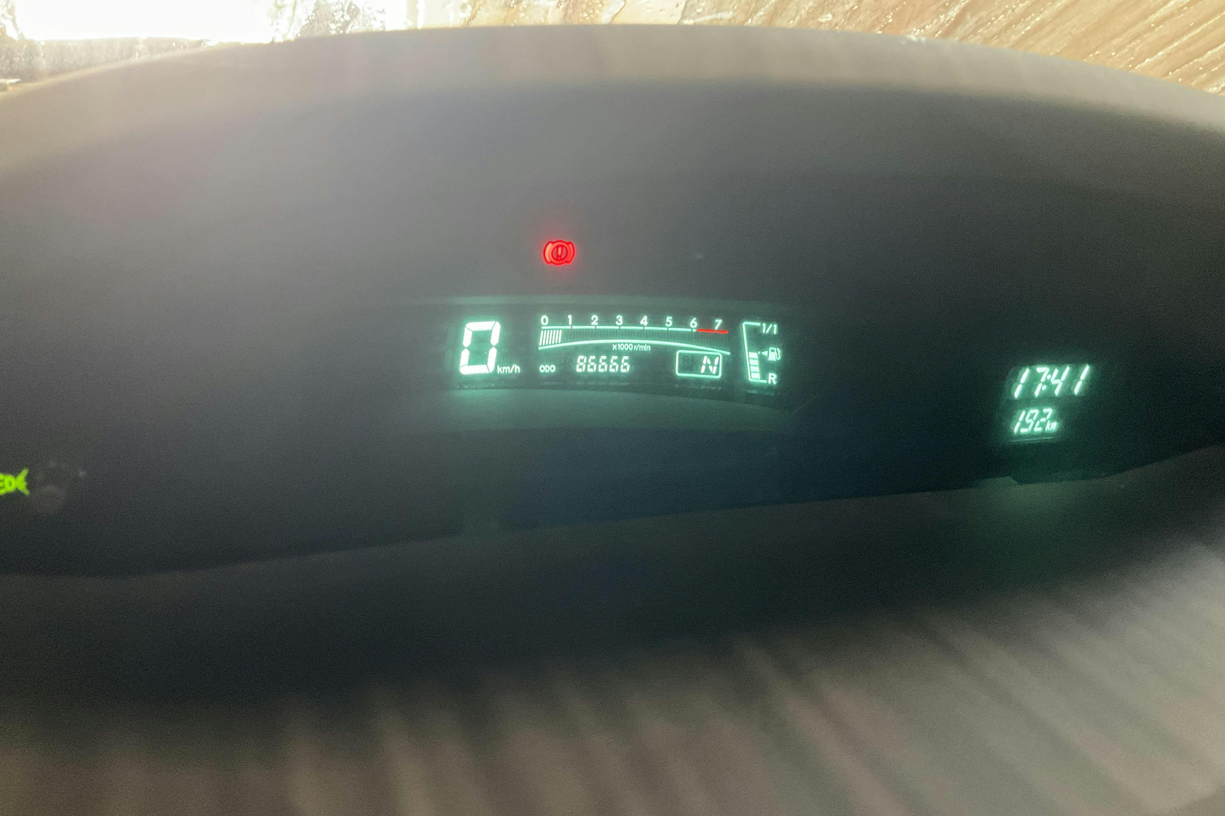 Vehicle Image 10